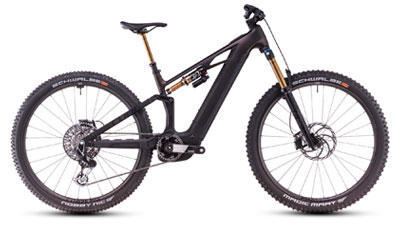 Je ziet hier een grijze Cube Stereo Hybrid ONE22 e-bike met gouden schokdempers.