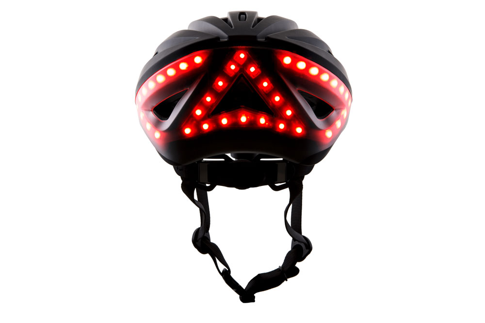 Lumos Kickstart fietshelm - Hij knippert en heeft Bluetooth Lumosblack2 - Lumos Kickstart fietshelm - Hij knippert en heeft Bluetooth