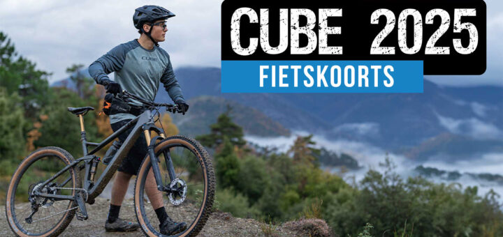 Banner met de tekst ‘CUBE 2025 Fietskoorts’, waarop een man met een e-bike te zien is.