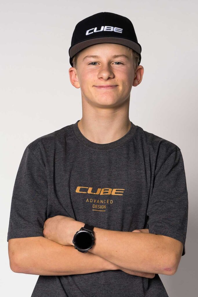 Maxi Wachsmann, jong talent van het Cube Actionteam, ondersteund via het Actionrookie-programma. Maxi Wachsmann, jong talent van het Cube Actionteam, ondersteund via het Actionrookie-programma.